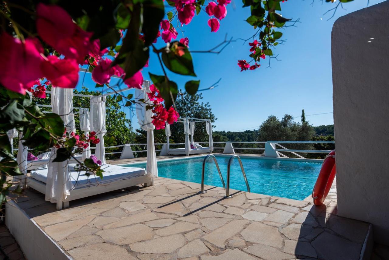 Agroturismo Can Cosmi Prats Santa Gertrudis  Bagian luar foto