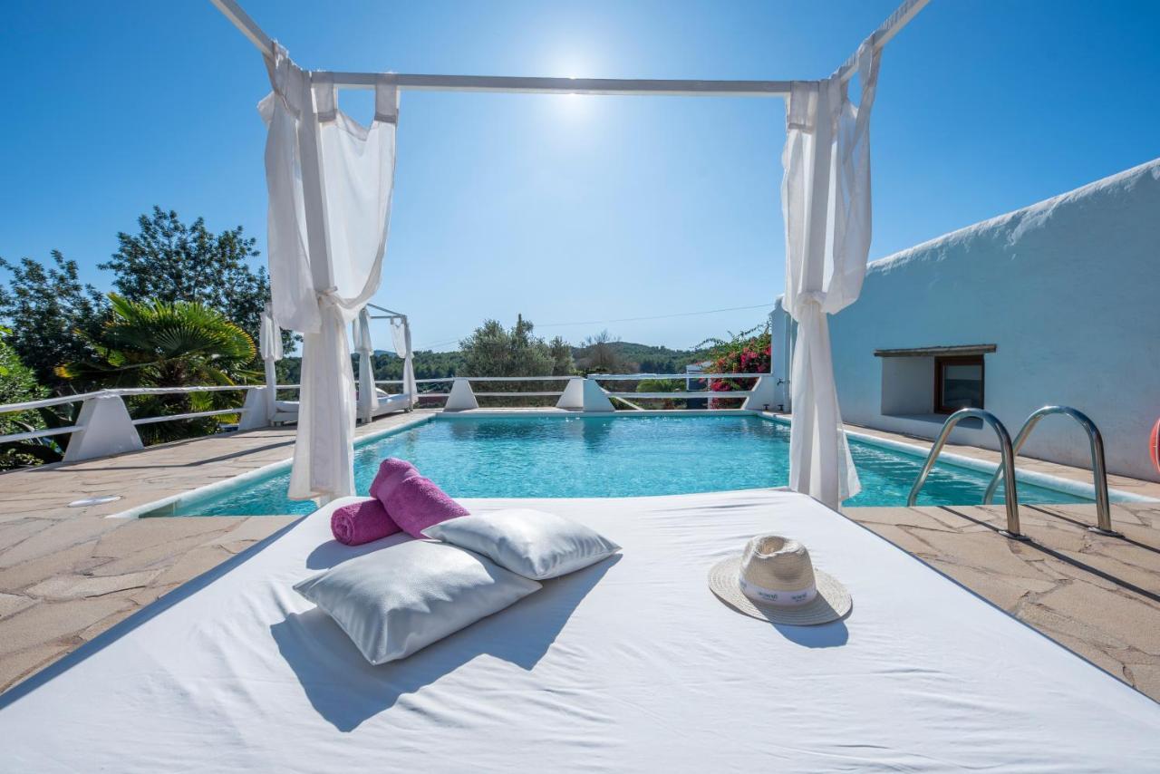 Agroturismo Can Cosmi Prats Santa Gertrudis  Bagian luar foto