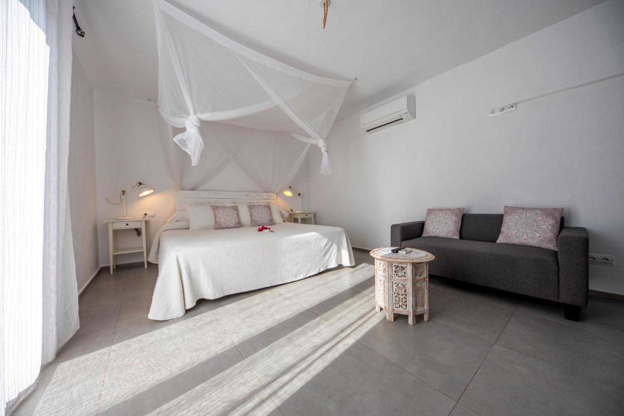 Agroturismo Can Cosmi Prats Santa Gertrudis  Ruang foto
